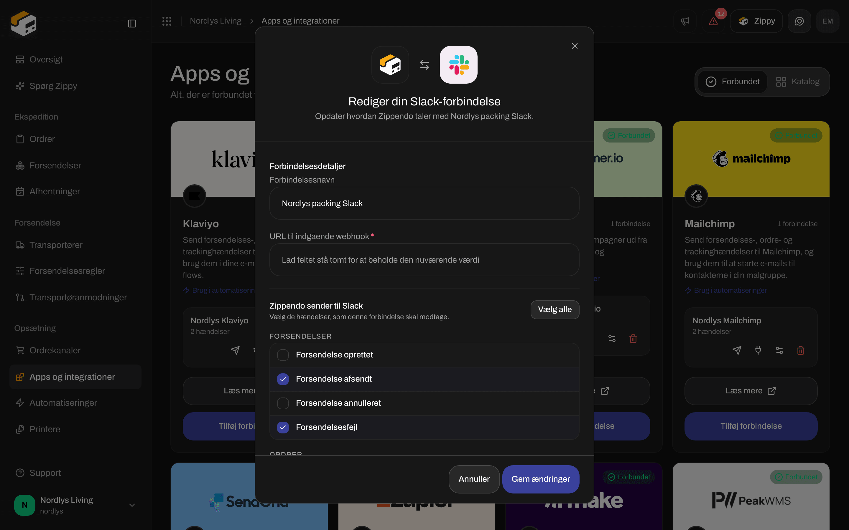 Redigeringsvindue for en Slack-forbindelse med forbindelsesnavnet, et tomt webhook-felt og hændelserne