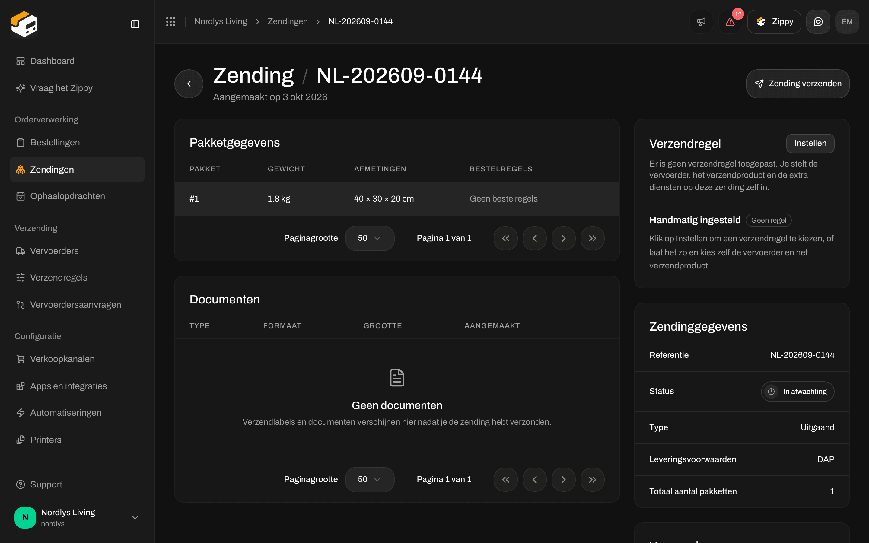 Overzicht van een zending met de kaart Verzendregel, Instellen en Handmatig ingesteld of een actieve regel