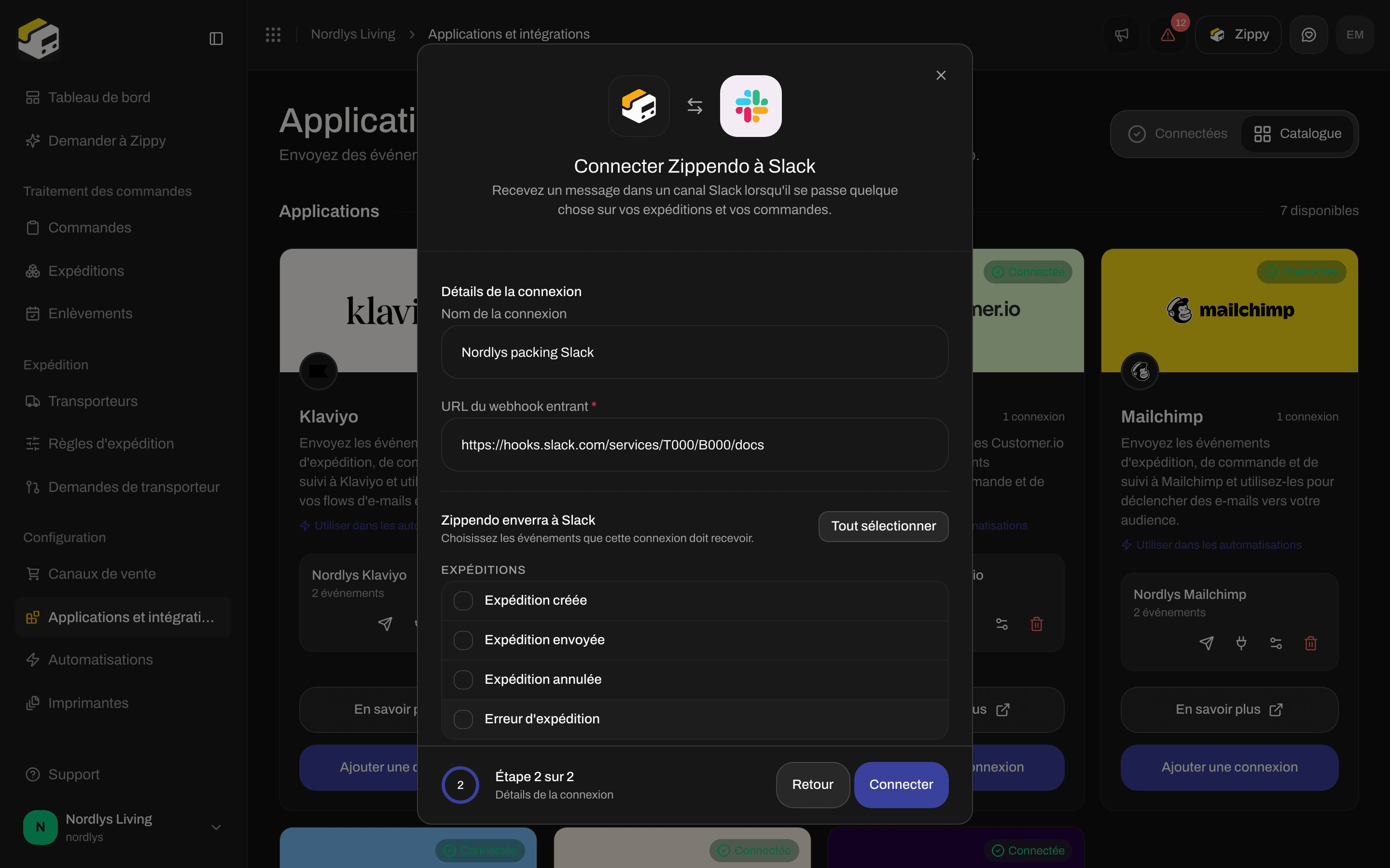 Fenêtre de connexion pour Slack avec un nom de connexion, l'URL du webhook entrant et des cases d'événements