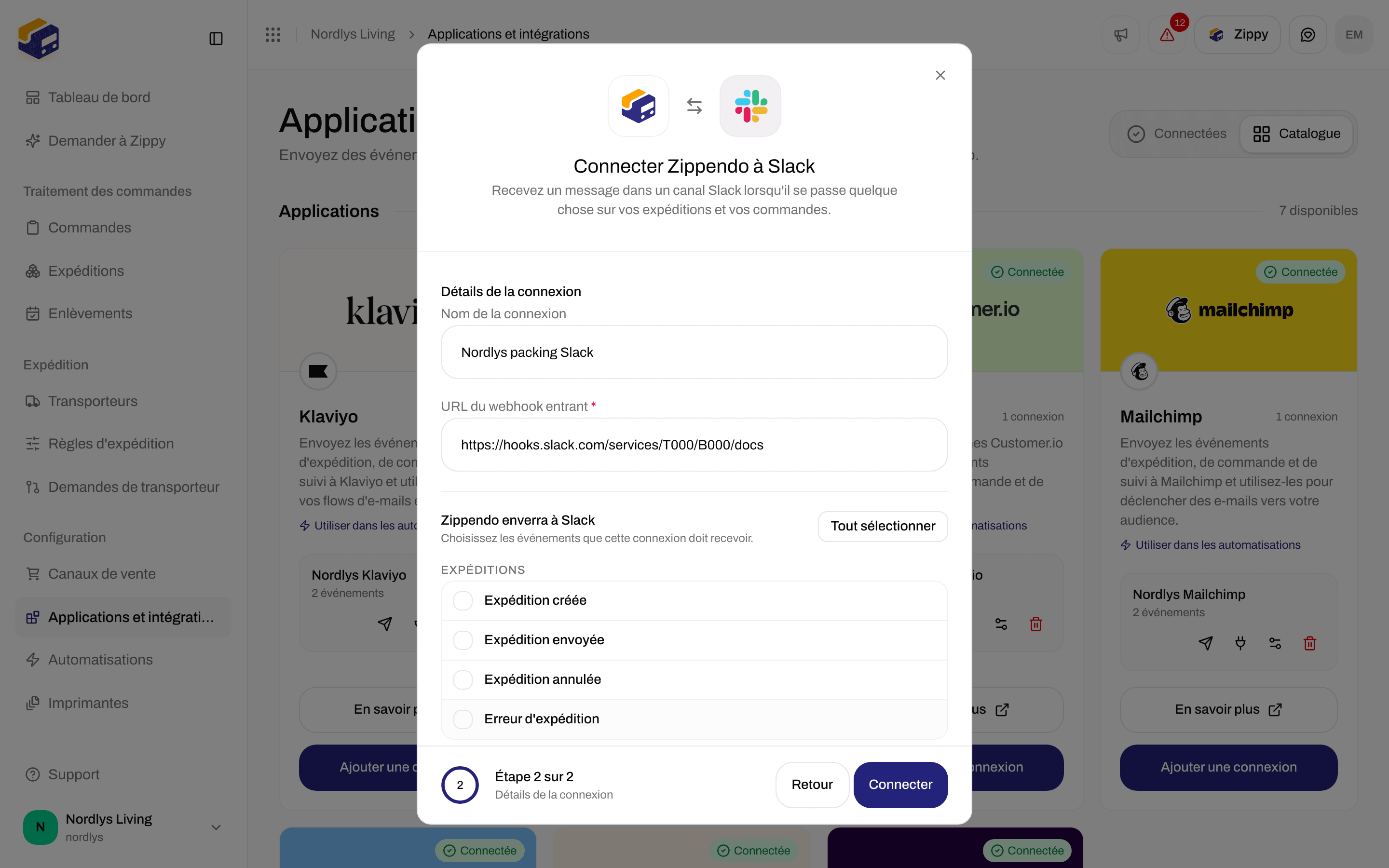 Fenêtre de connexion pour Slack avec un nom de connexion, l'URL du webhook entrant et des cases d'événements