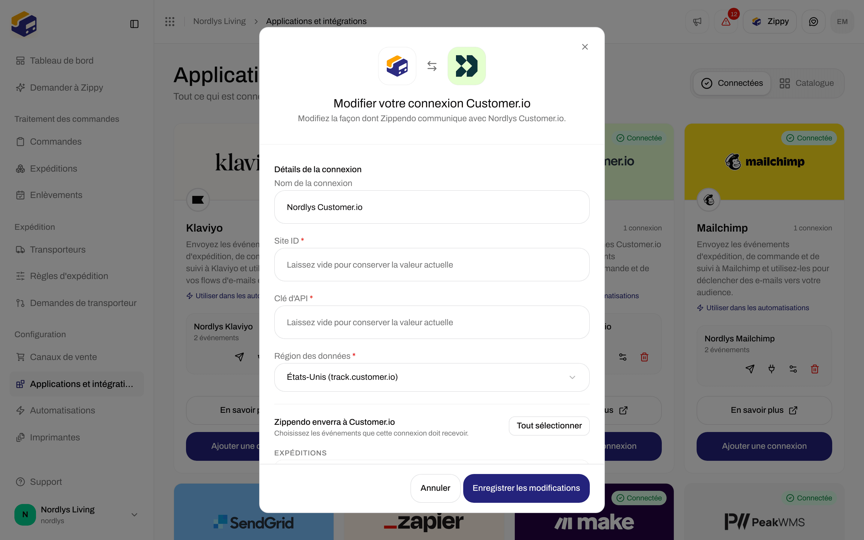 Fenêtre de modification d'une connexion Customer.io avec le nom de la connexion, les champs d'identifiants vides, Région des données et les événements