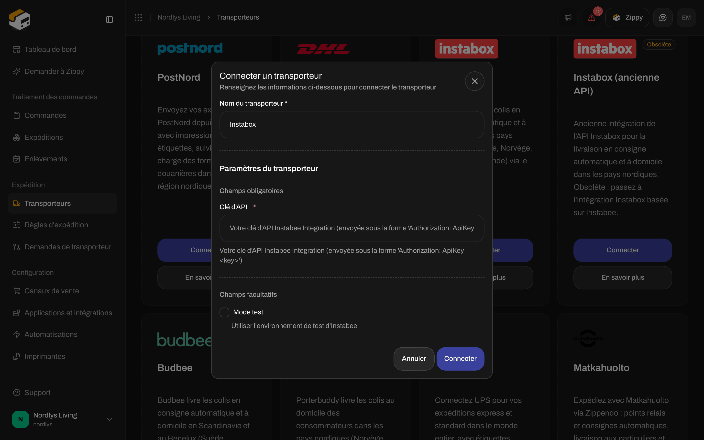 Fenêtre Connecter un transporteur pour Instabox avec la Clé d'API obligatoire et le Mode test facultatif