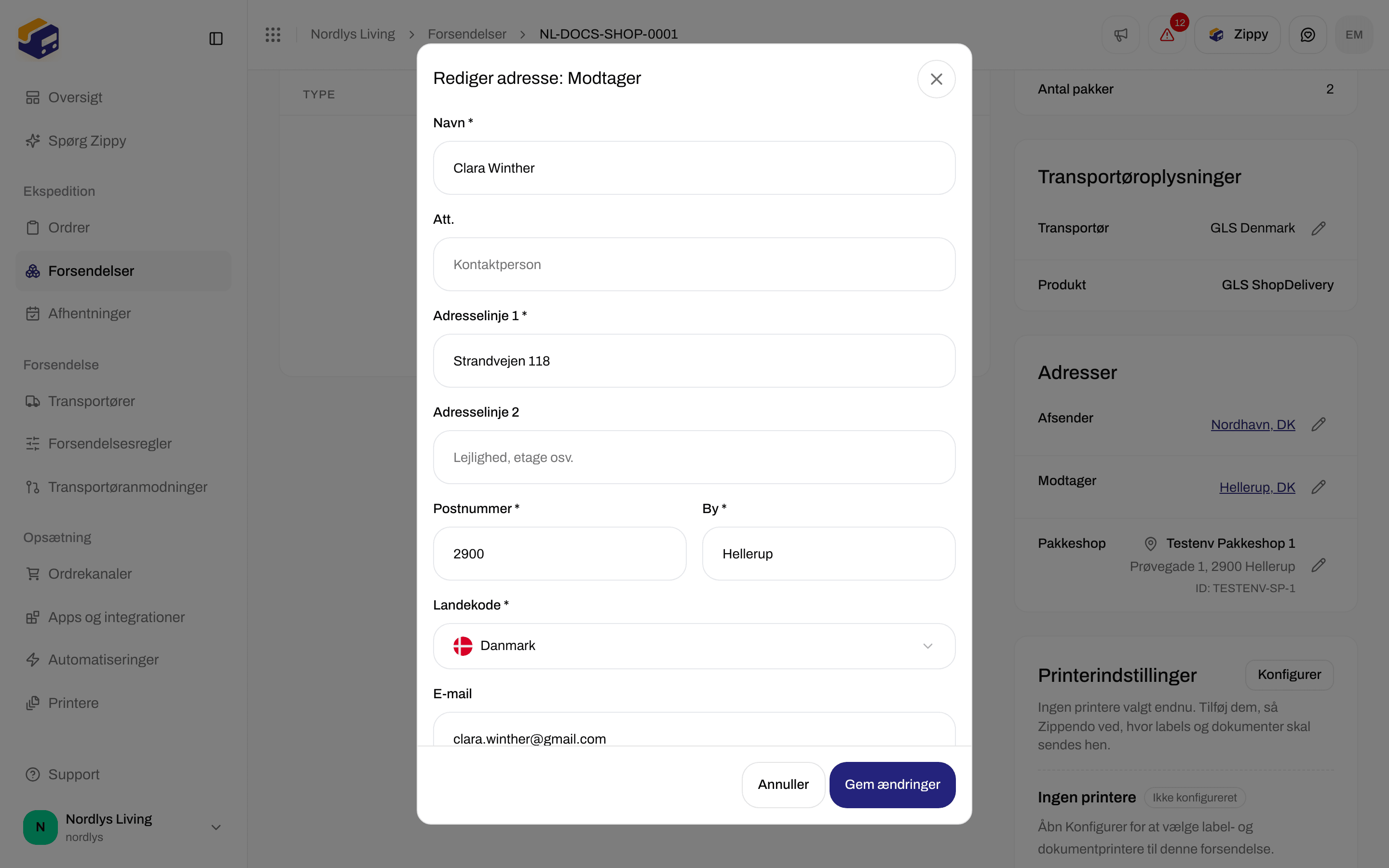 Vinduet Rediger adresse: Modtager med Att., adresselinjer, postnummer, by, land, e-mail og telefon