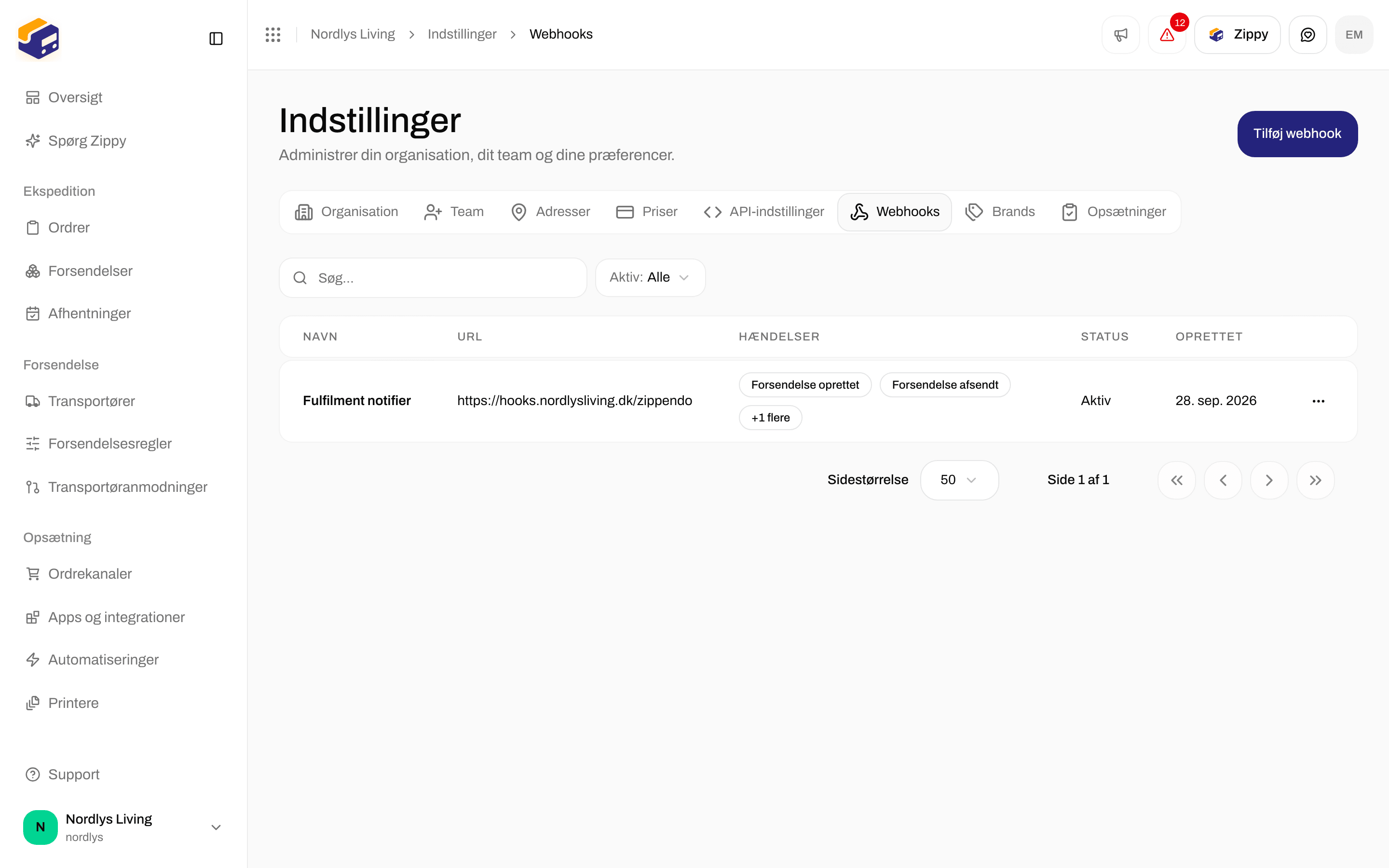 Fanen Webhooks i Indstillinger med én webhook på listen og Tilføj webhook i overskriften