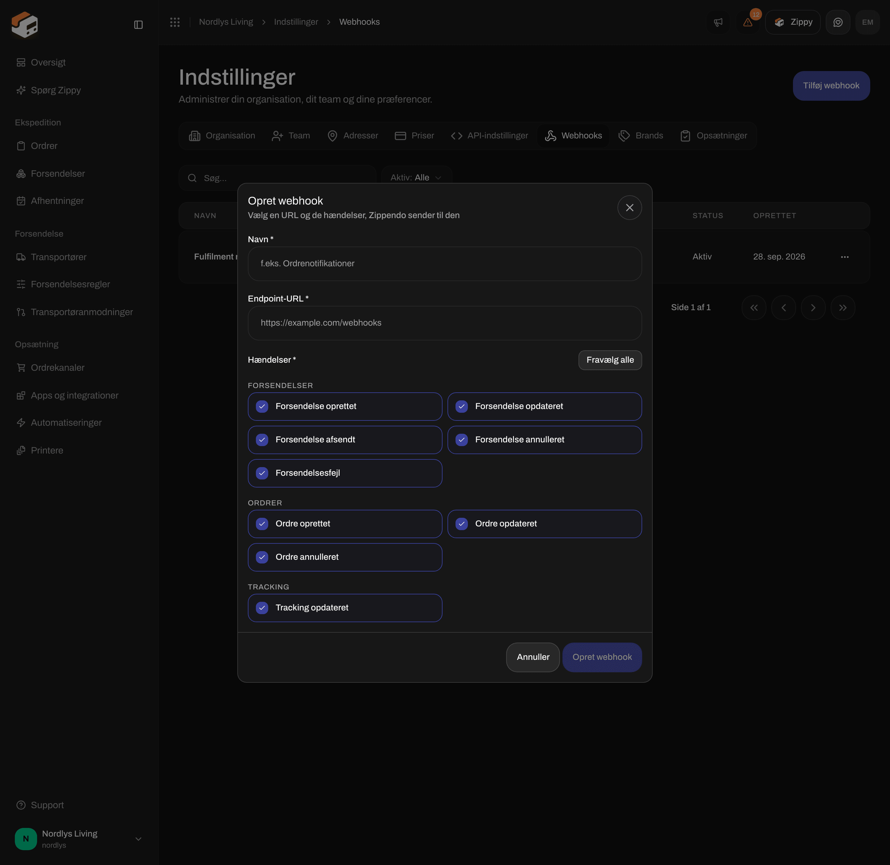 Vinduet Opret webhook med flueben ved alle ni hændelser, også Tracking opdateret