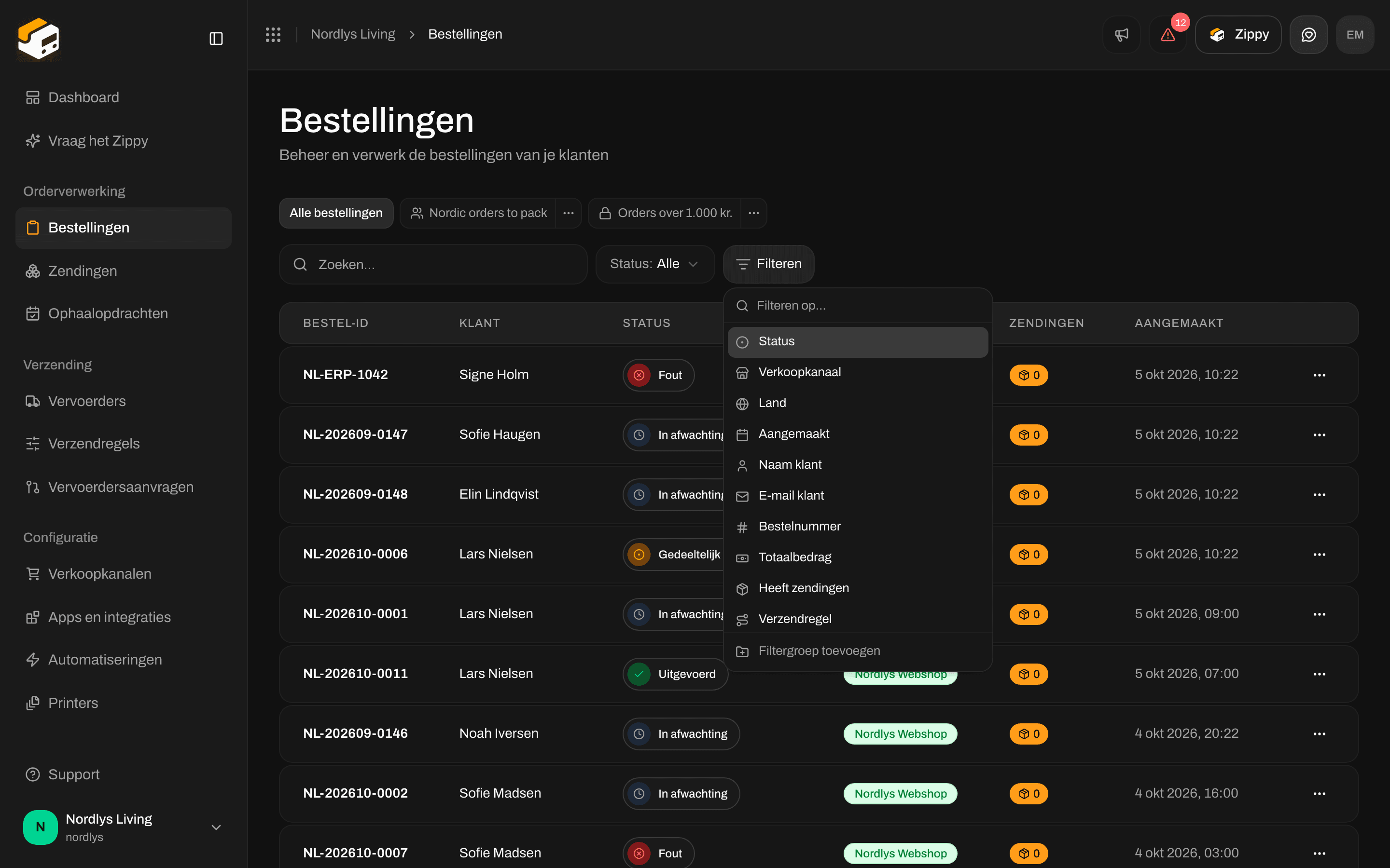 Filtermenu met de velden Status, Order channel, Country, Created en andere