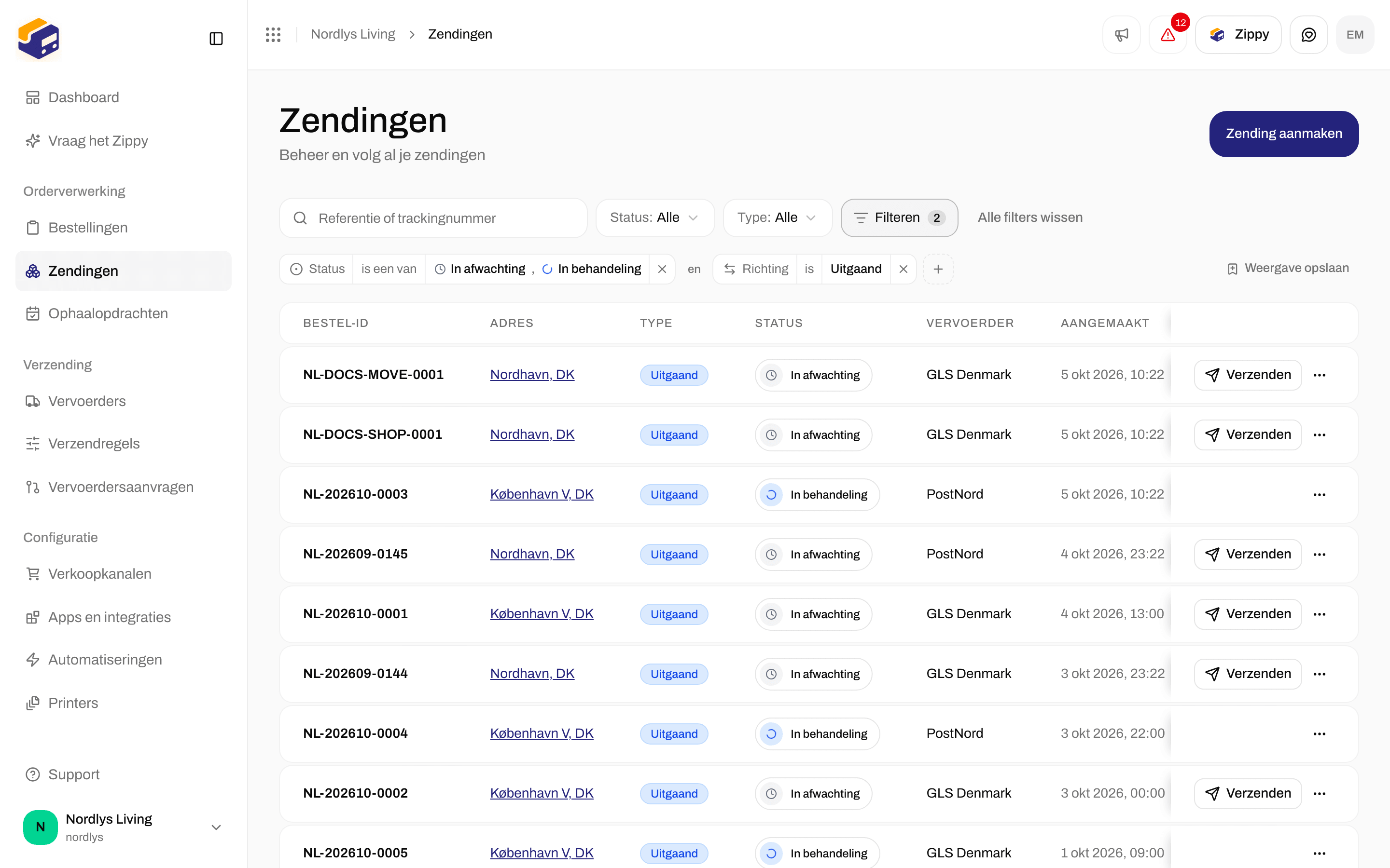 Zendingenlijst met een label Status en een label Direction