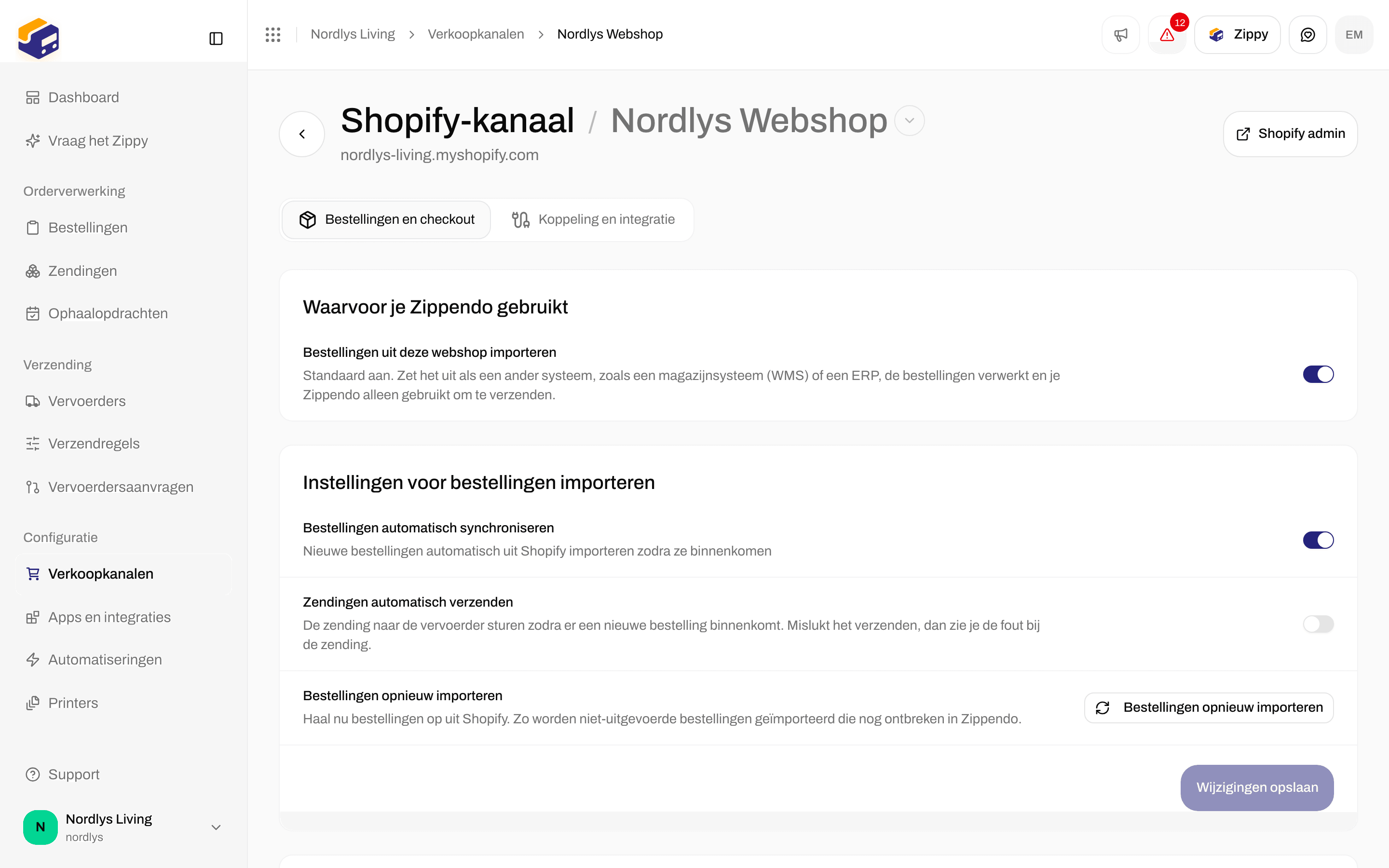 Tabblad Bestellingen en checkout met Bestellingen automatisch synchroniseren aan, Zendingen automatisch verzenden uit, Bestellingen opnieuw importeren en Orderverwerking synchroniseren met Shopify aan