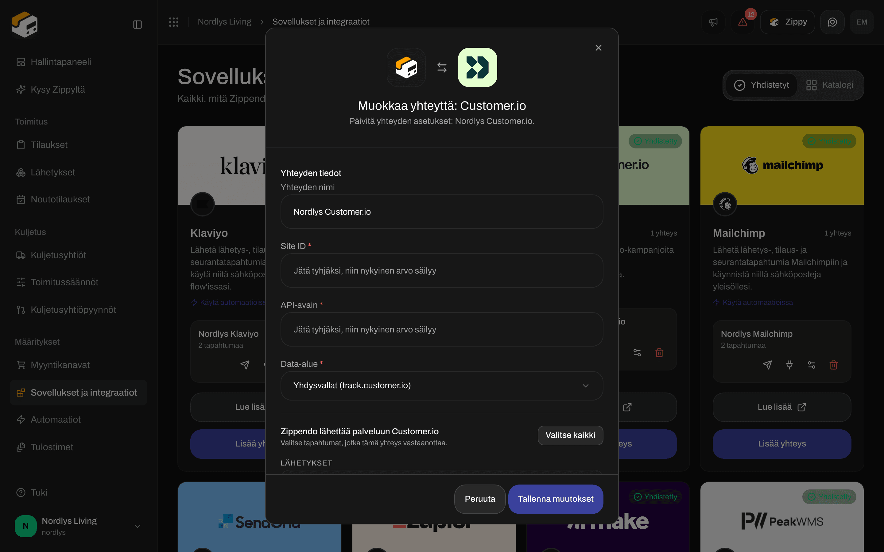 Customer.io-yhteyden muokkausikkuna, jossa yhteyden nimi, tyhjät tunnuskentät, Data-alue ja tapahtumat