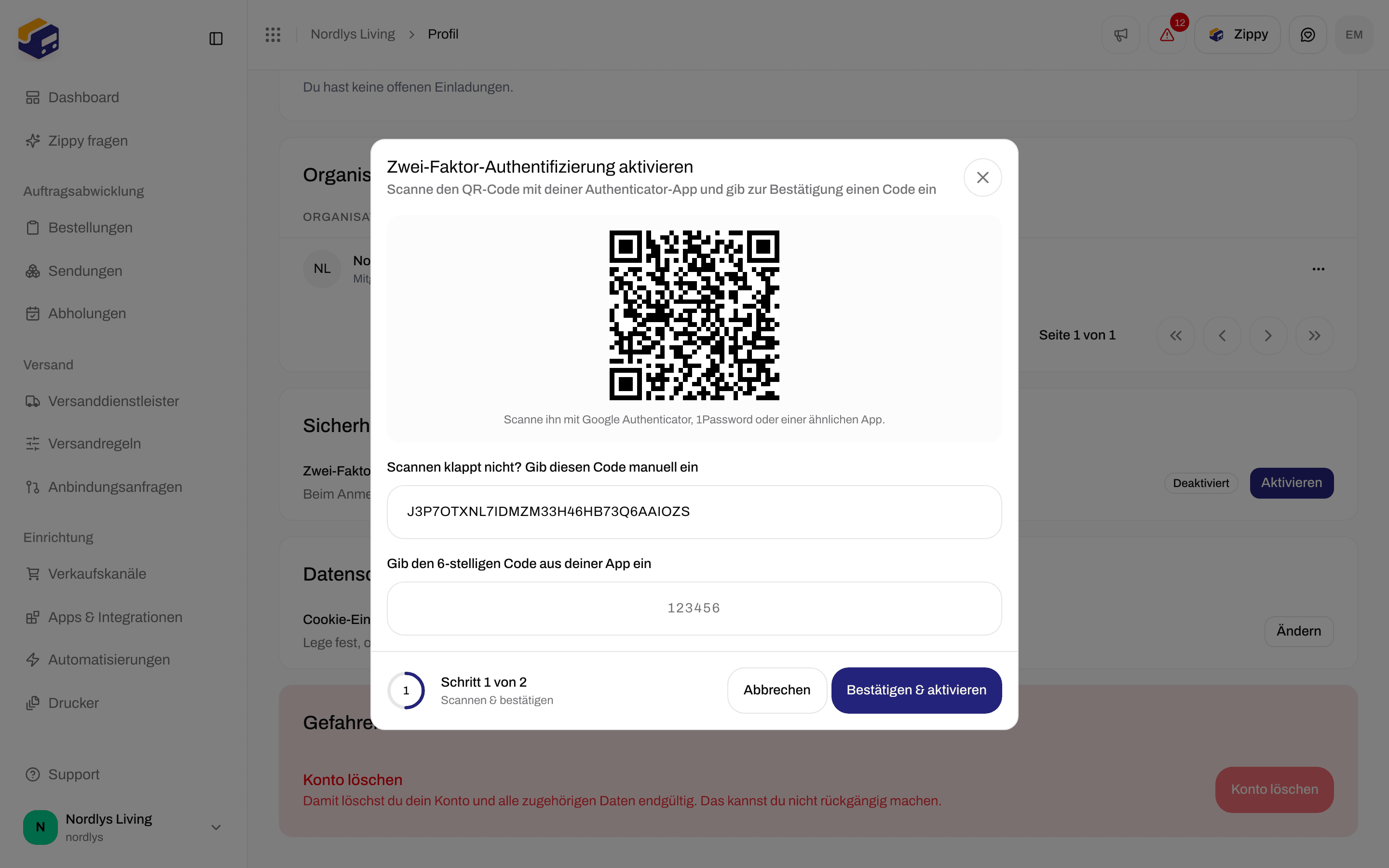 Fenster Zwei-Faktor-Authentifizierung aktivieren mit einem QR-Code und einem Feld für den 6-stelligen Code