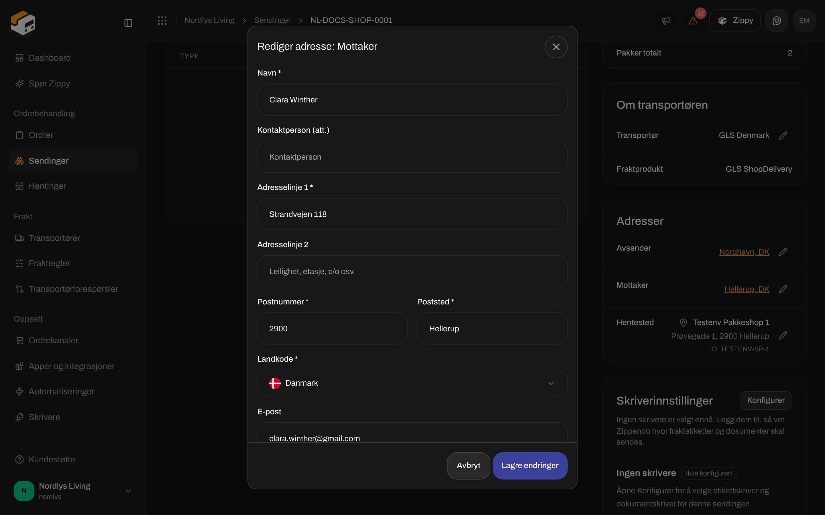 Vinduet Rediger adresse: Mottaker med Kontaktperson (att.), adresselinjer, postnummer, poststed, land, e-post og telefon