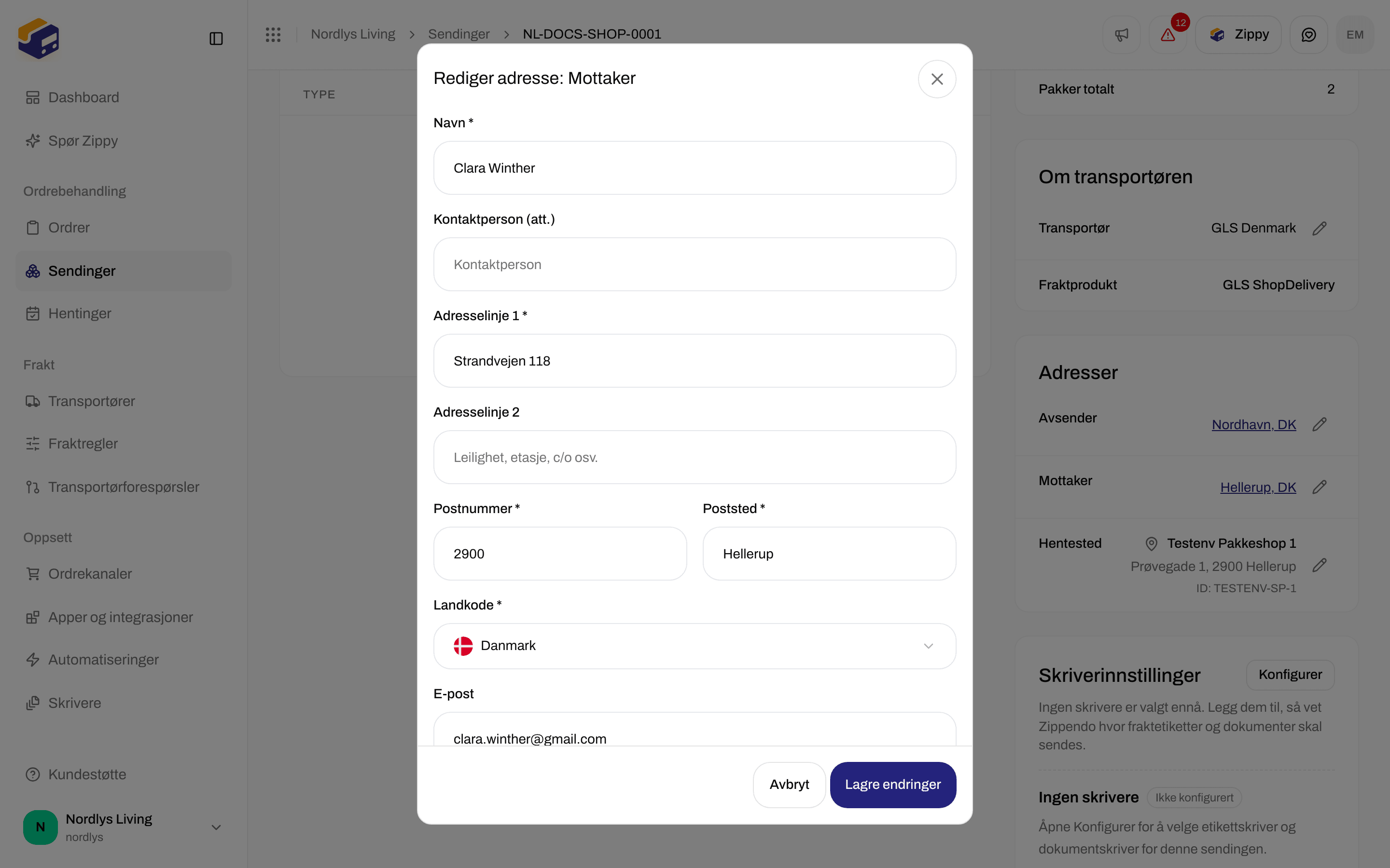 Vinduet Rediger adresse: Mottaker med Kontaktperson (att.), adresselinjer, postnummer, poststed, land, e-post og telefon