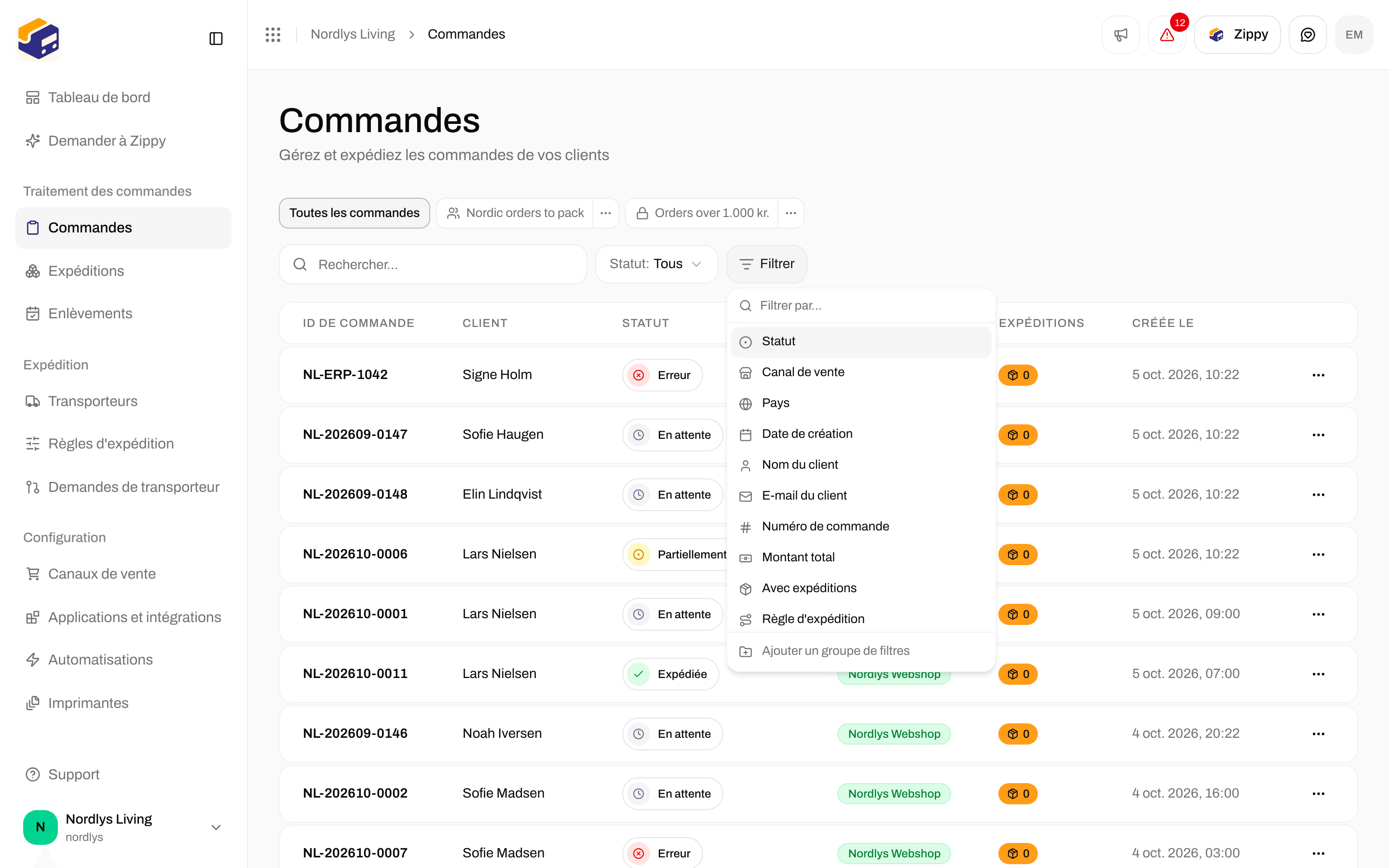 Menu Filter listant Status, Order channel, Country, Created et d'autres champs