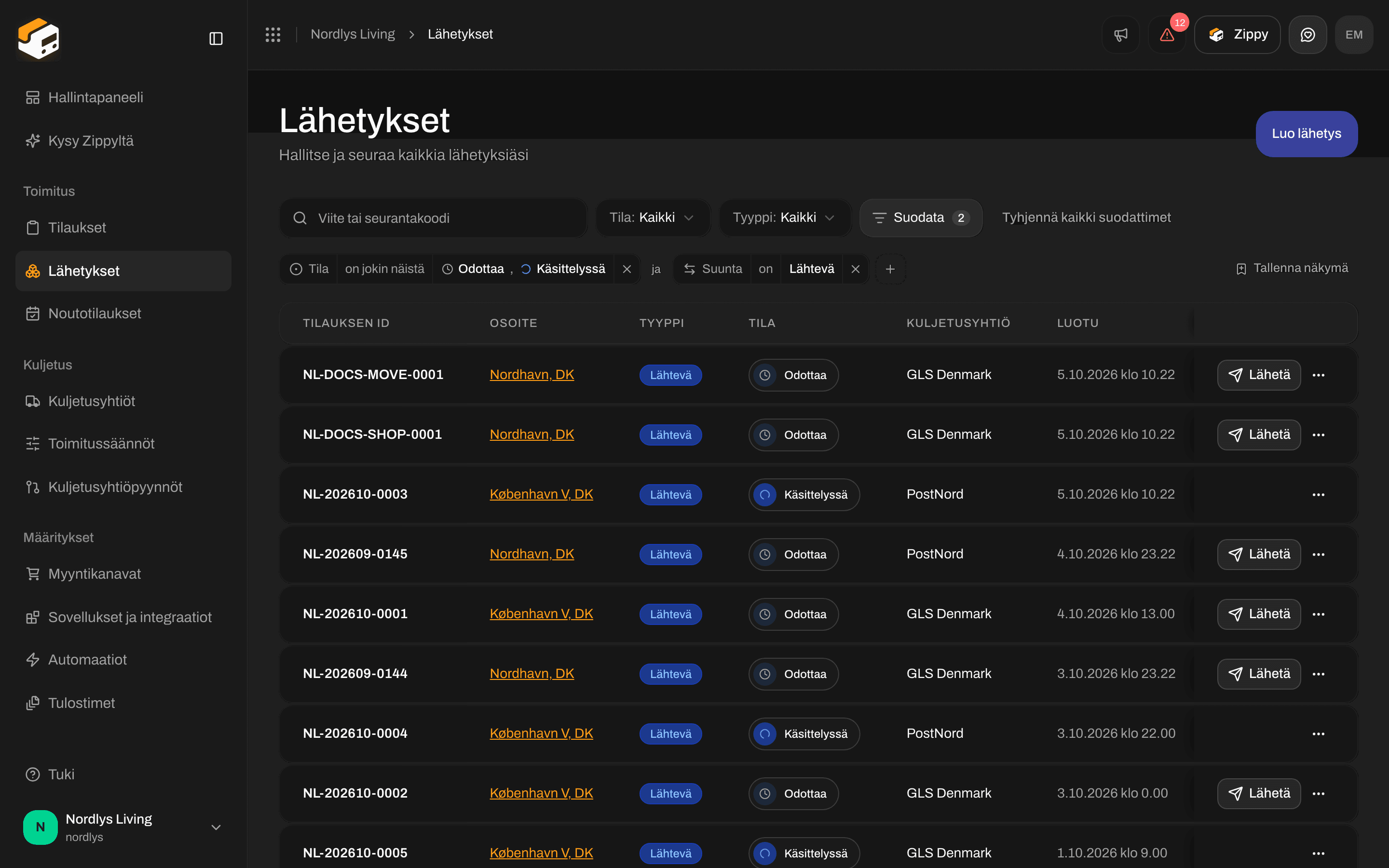 Shipments-luettelo, jossa Status-tunniste ja Direction-tunniste