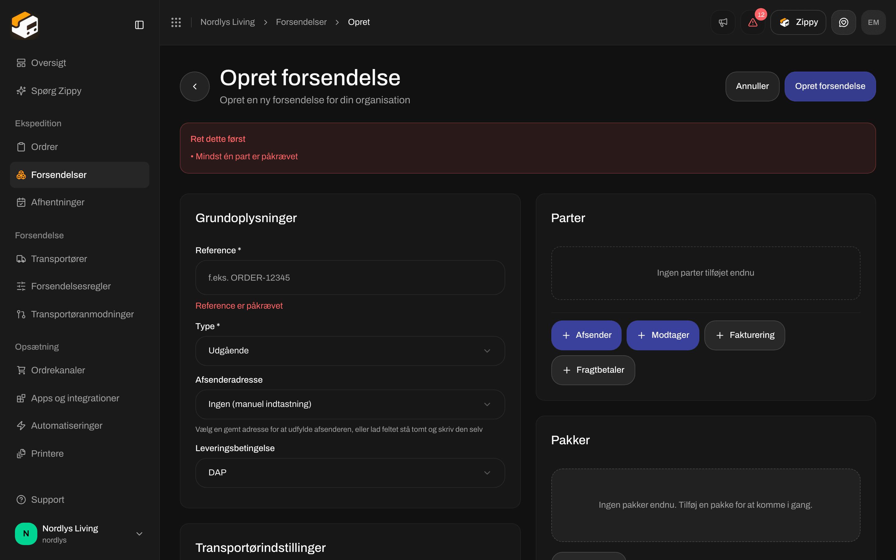 Formularen Opret forsendelse, der viser Reference er påkrævet og Mindst én part er påkrævet