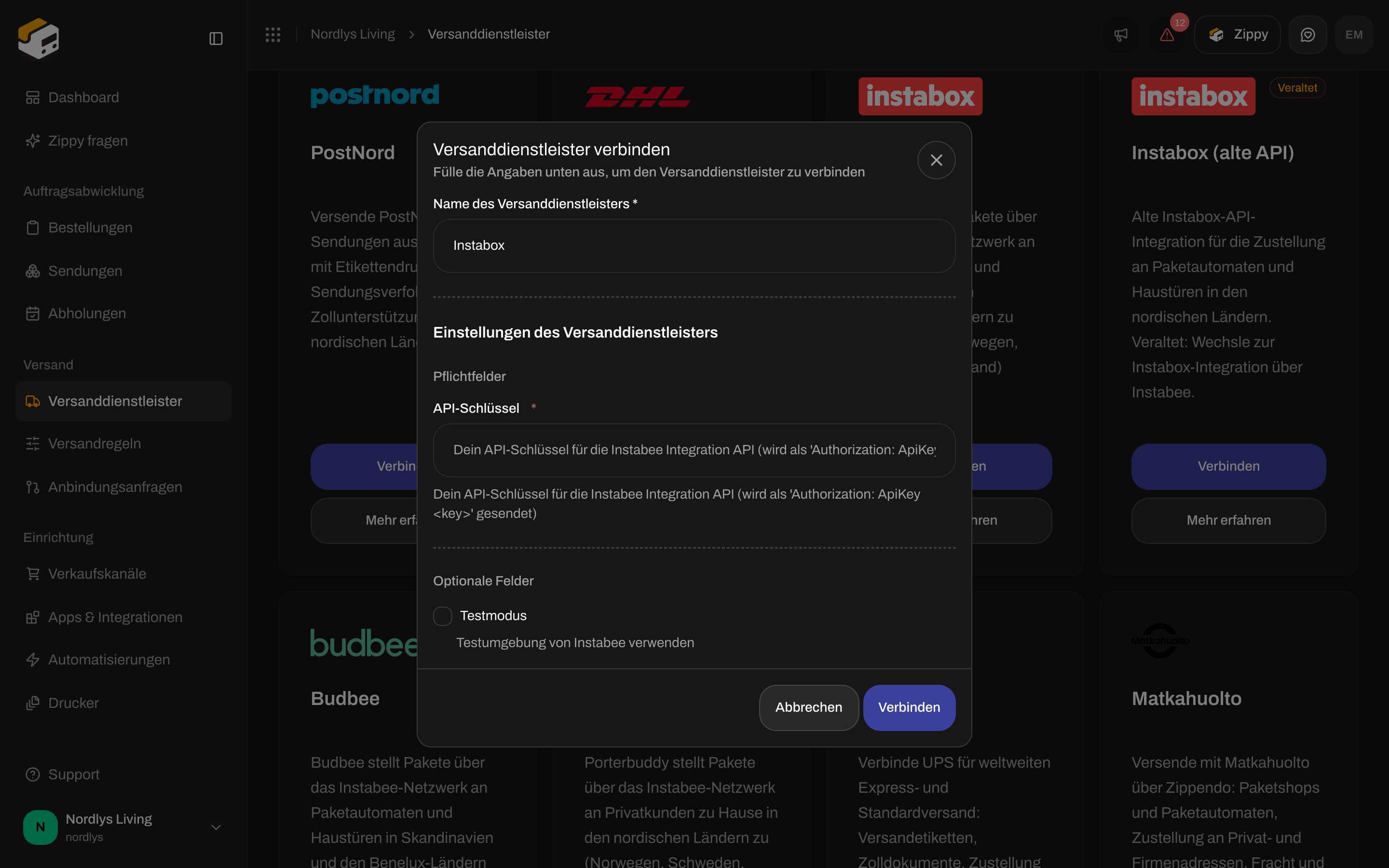 Versanddienstleister verbinden für Instabox mit API-Schlüssel und Testmodus