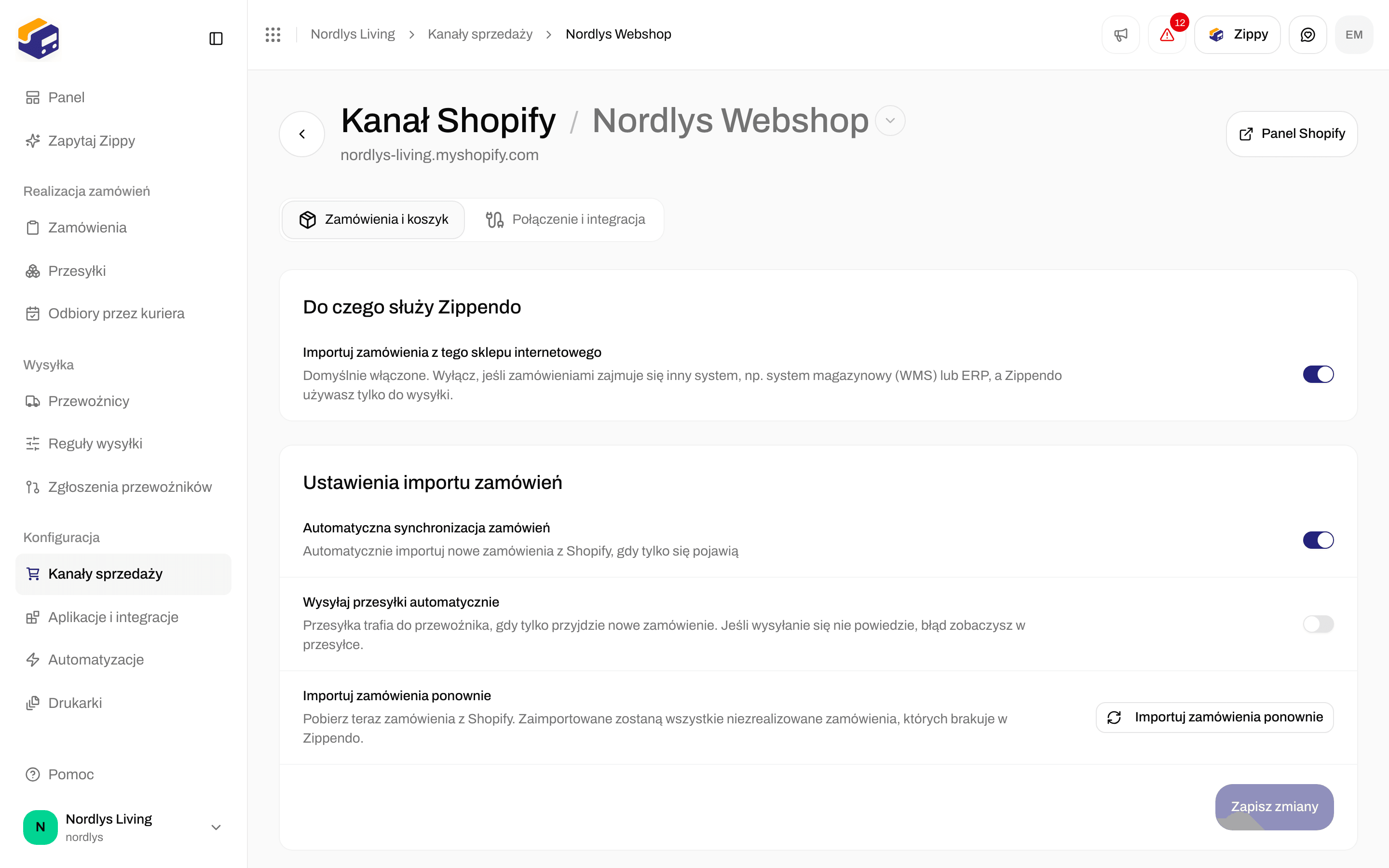 Karta Zamówienia i koszyk z włączoną Automatyczną synchronizacją zamówień, wyłączonym Wysyłaj przesyłki automatycznie, Importuj zamówienia ponownie i włączoną Synchronizacją realizacji z Shopify
