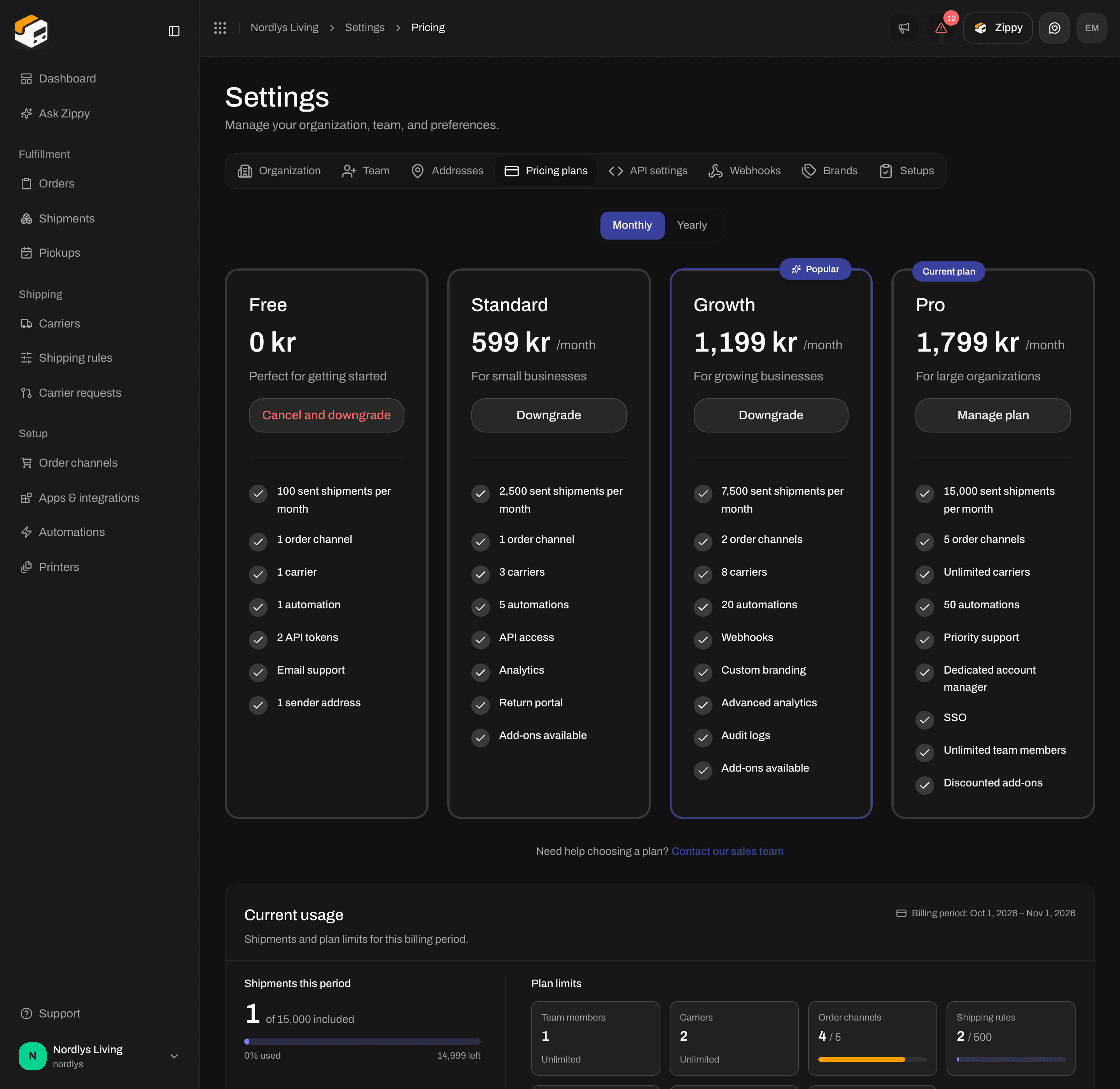 Pricing plans with Monthly and Yearly buttons and Free, Standard, Growth, and Pro cards