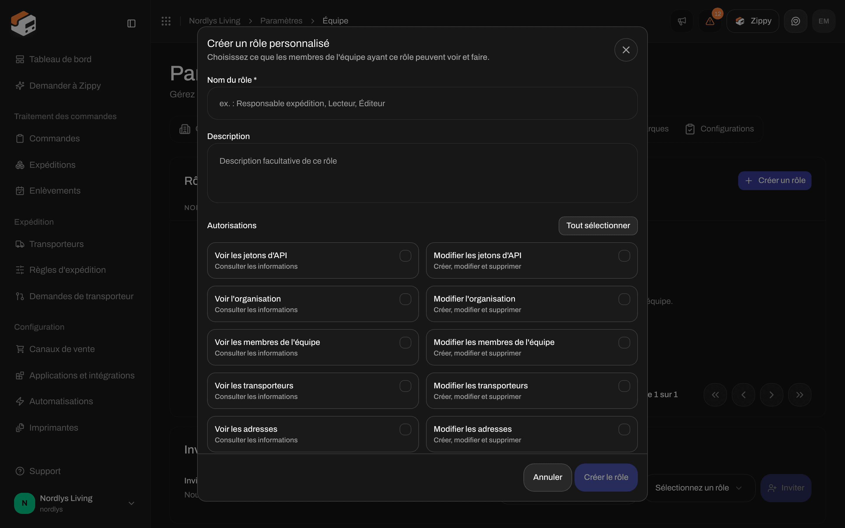 Fenêtre Créer un rôle personnalisé avec Nom du rôle, Description et cases d'autorisations