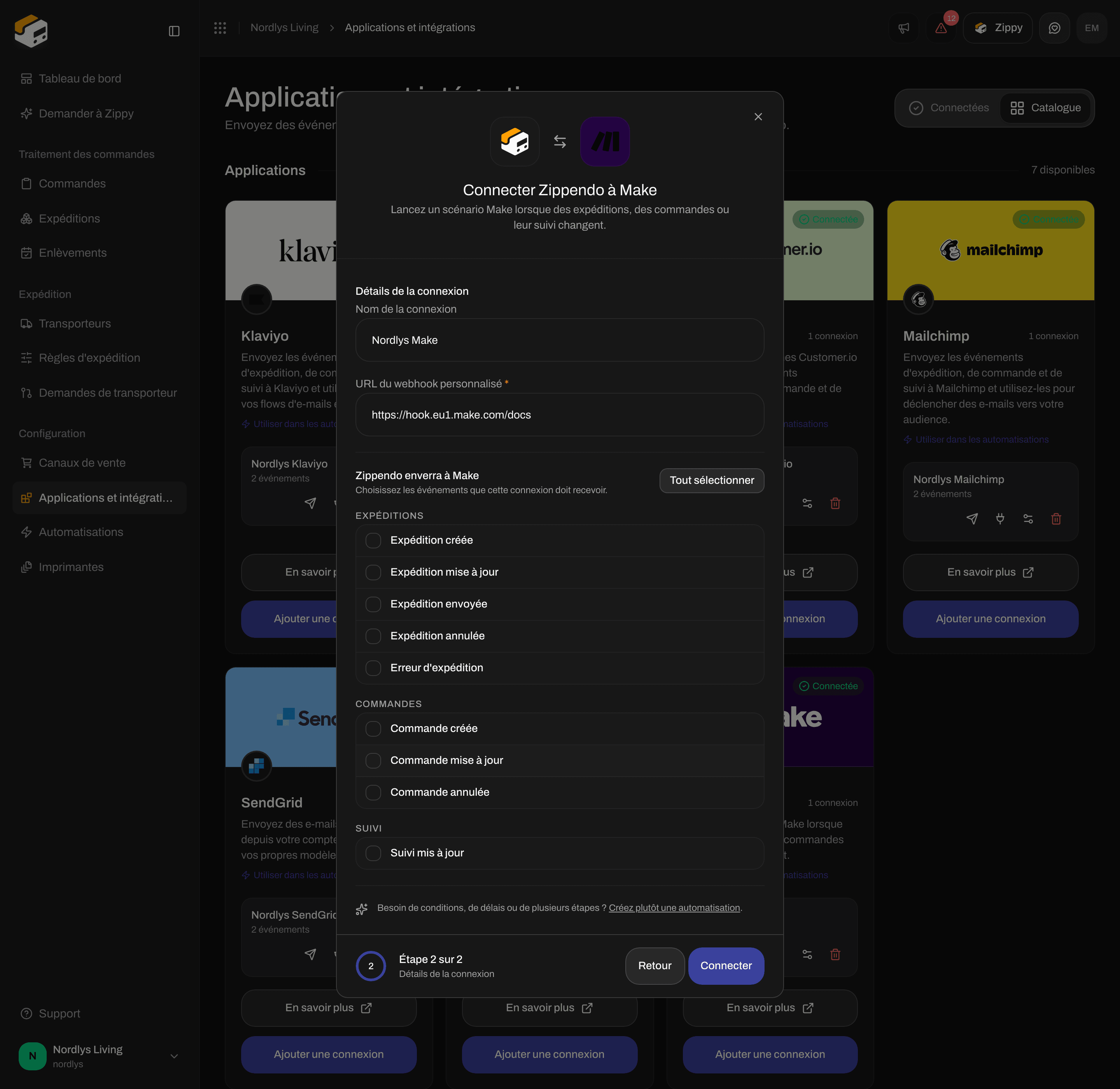 Fenêtre de connexion pour Make avec un nom de connexion, l'URL du webhook personnalisé et des cases d'événements