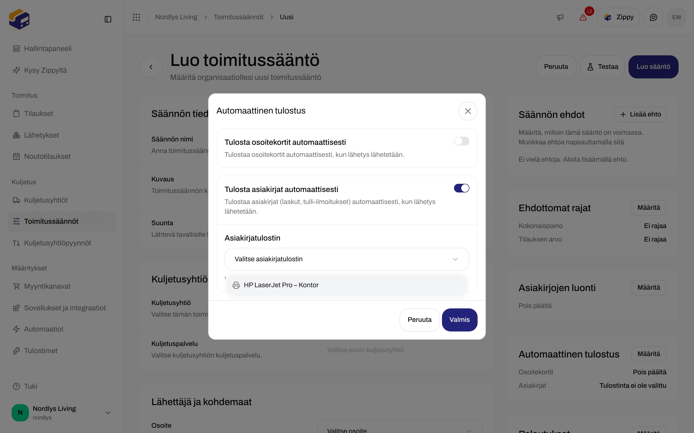 Automaattinen tulostus -valintaikkuna, jossa Tulosta asiakirjat automaattisesti on kytketty päälle ja Asiakirjatulostin-luettelo