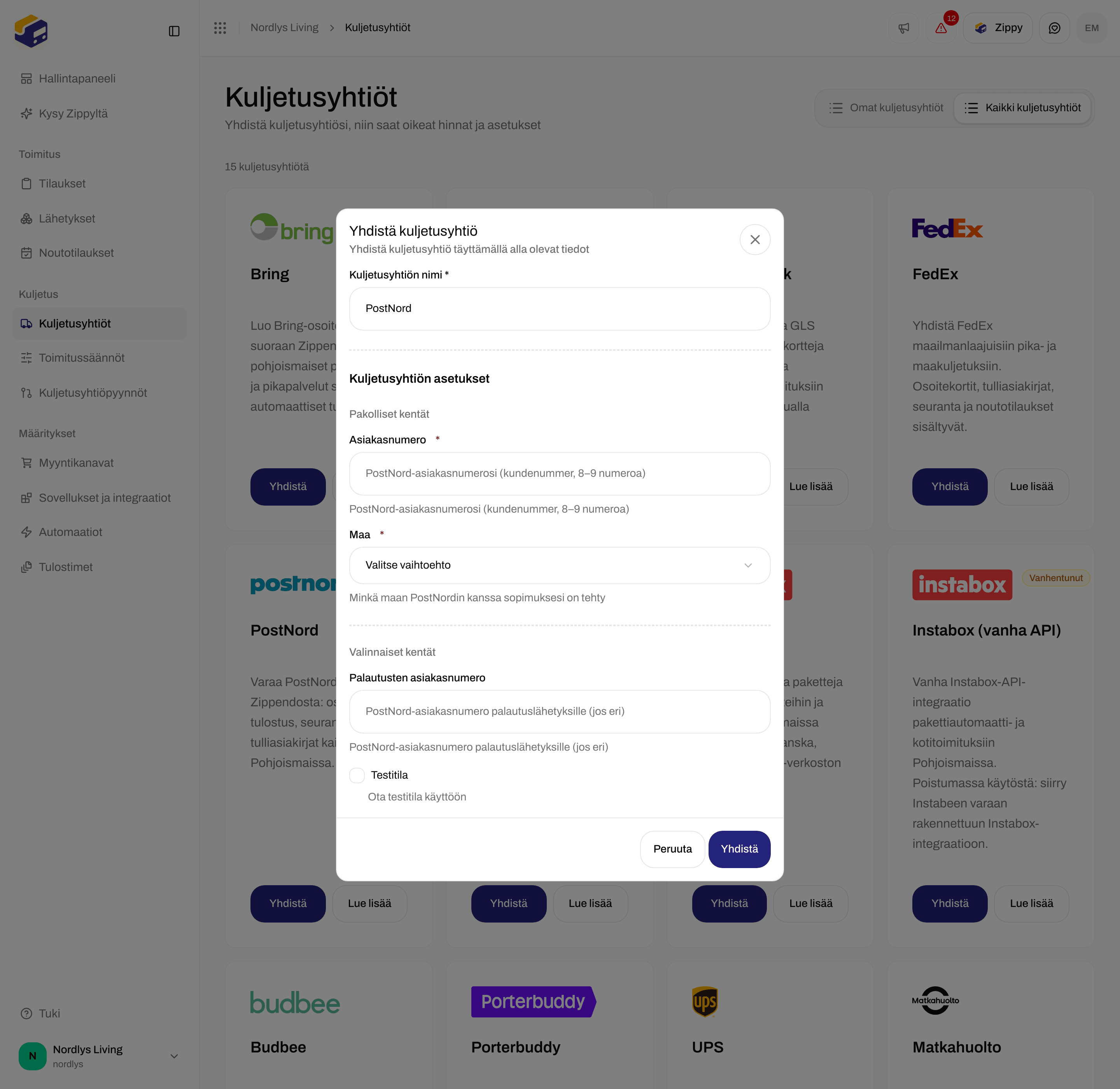 Yhdistä kuljetusyhtiö PostNordille, jossa on Customer number ja Maa-luettelo