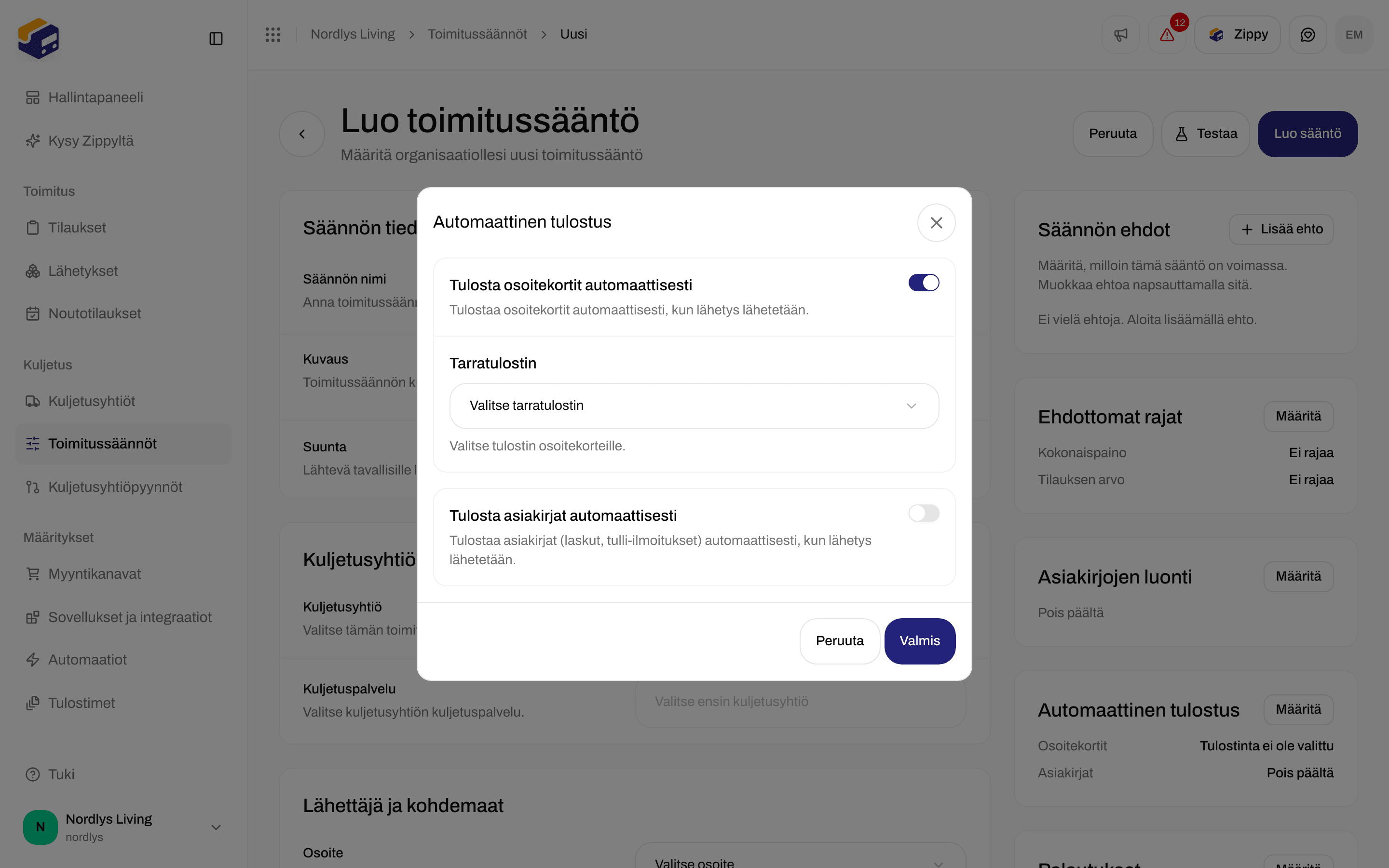 Toimitussäännön lomake, Automaattinen tulostus -osio, jossa Tulosta osoitekortit automaattisesti on päällä