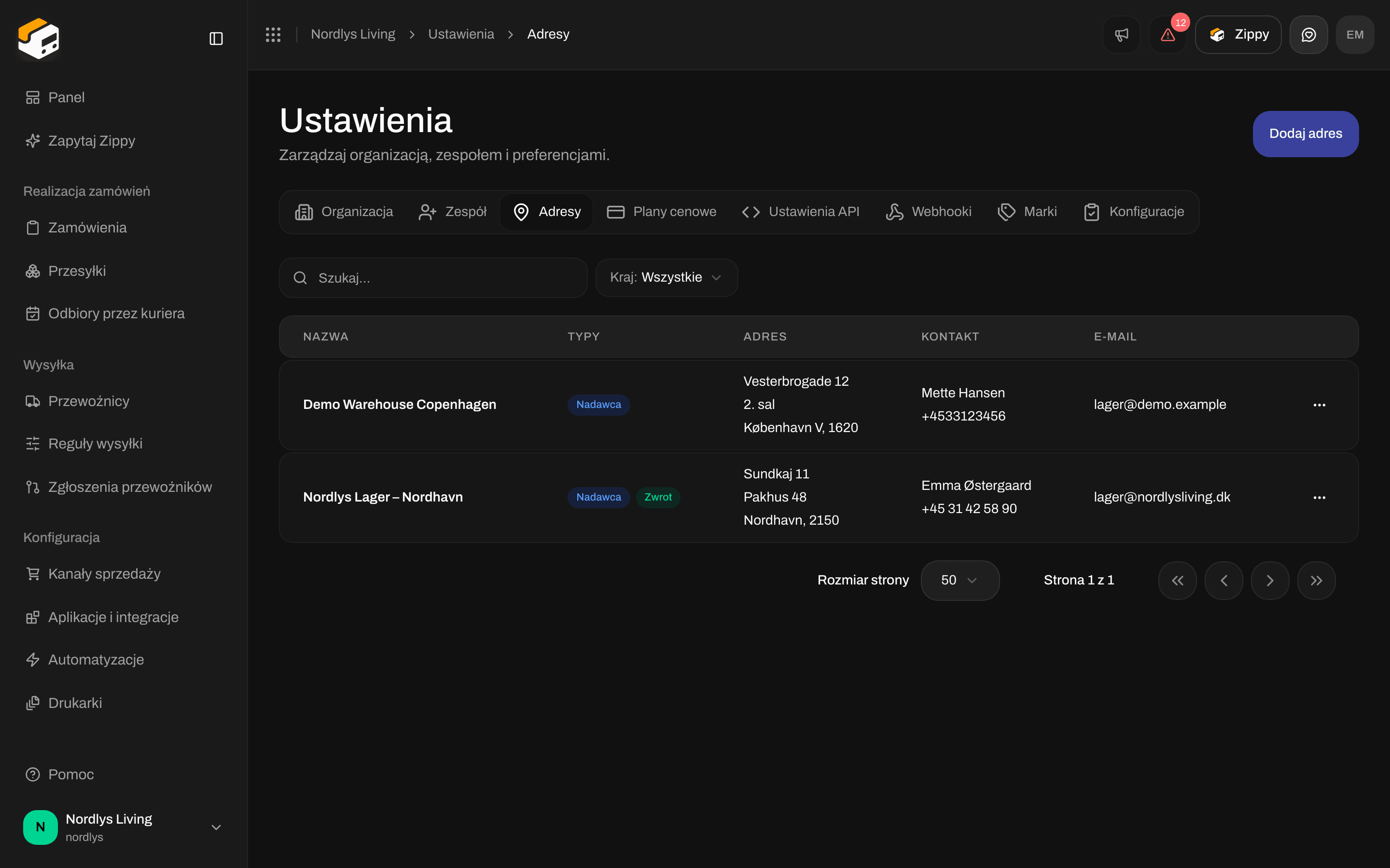Lista adresów z typami Nadawca i Zwrot w wierszach