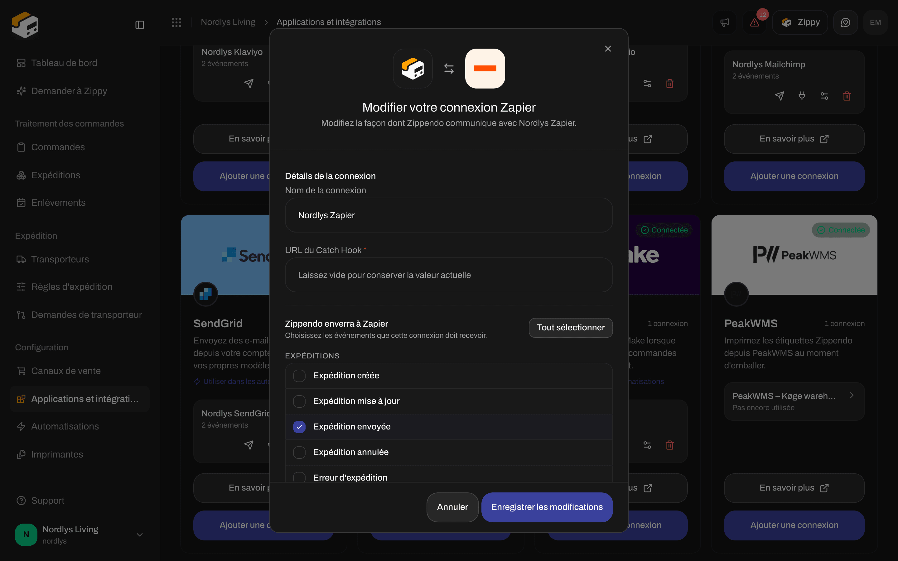 Fenêtre de modification d'une connexion Zapier avec le nom de la connexion, un champ Catch Hook vide et les événements