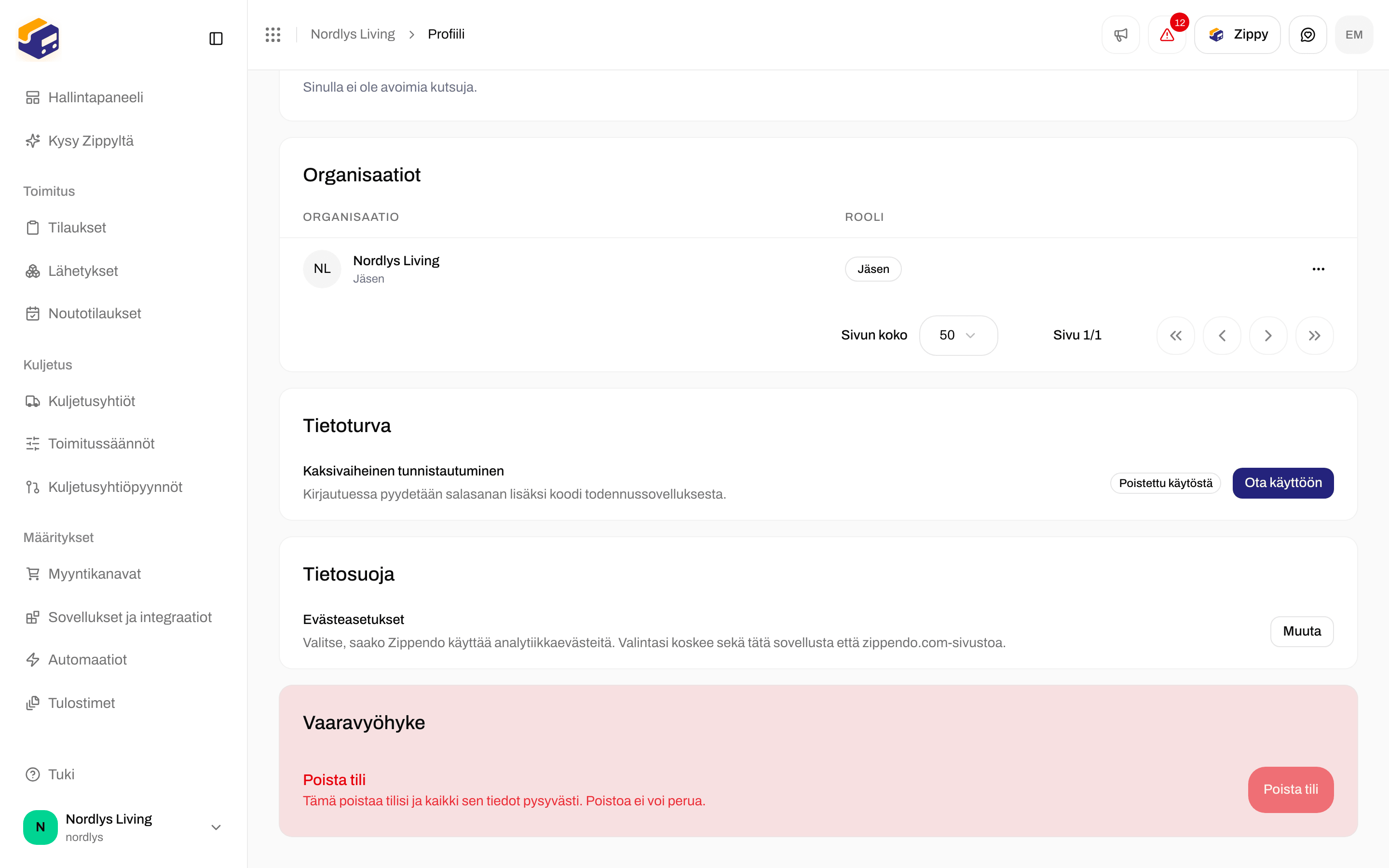 Vaaravyöhyke, jossa on otsikko Poista tili ja Poista tili -painike, jota ei voi napsauttaa