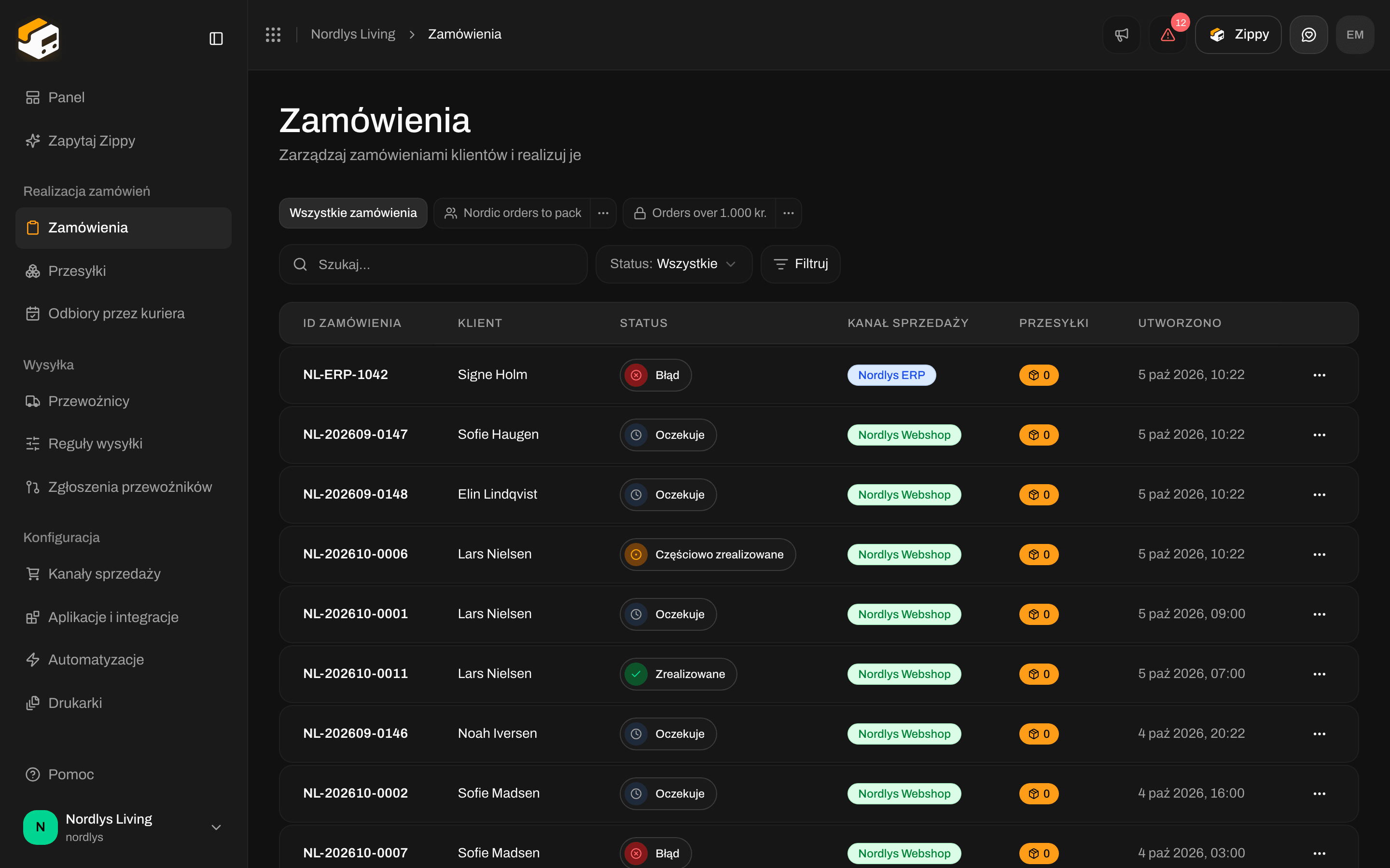 Lista zamówień z wyszukiwaniem, statusem i przyciskiem Filter nad tabelą